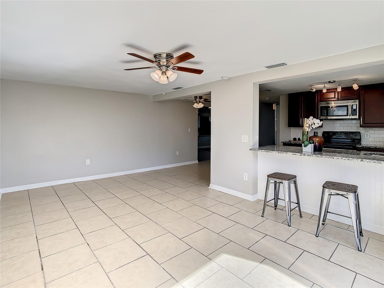 GULF HIGHLANDS - Residential