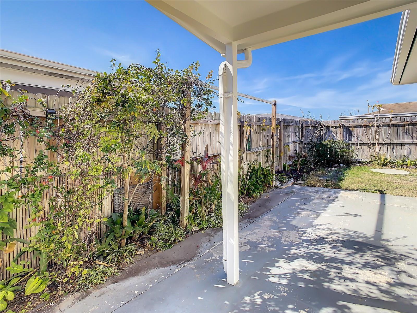 GULF HIGHLANDS - Residential