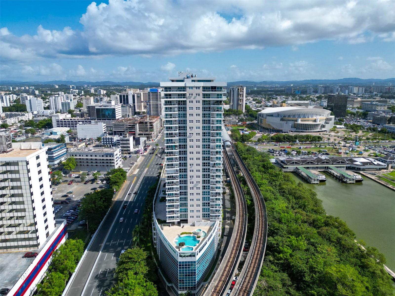 AQUABLUE - Residential Lease