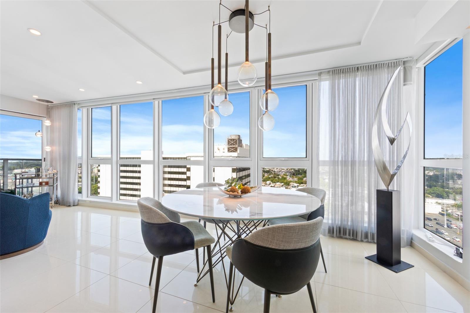 AQUABLUE - Residential Lease