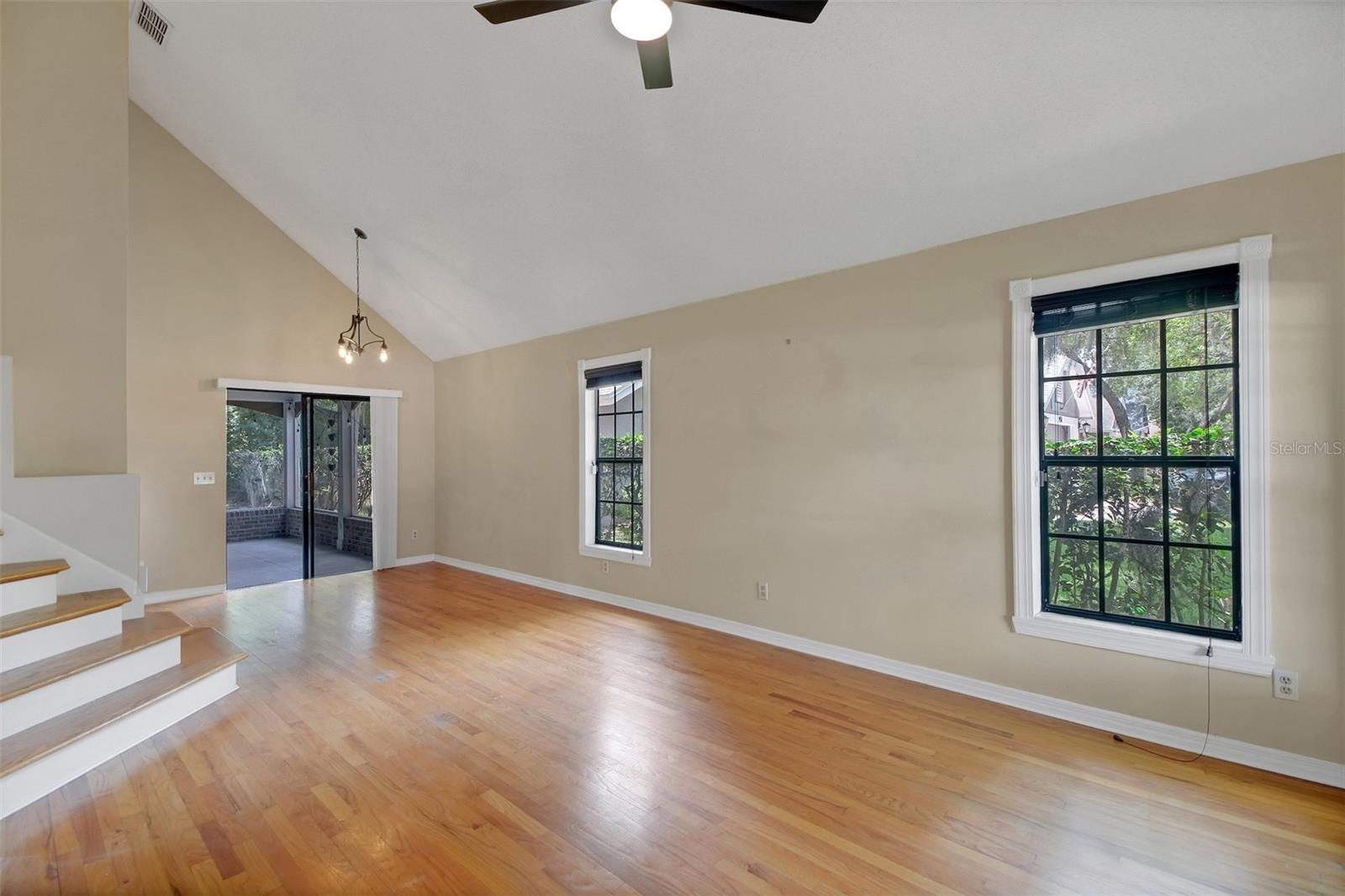 COUNTRY CREEK SOUTHRIDGE AT - Residential