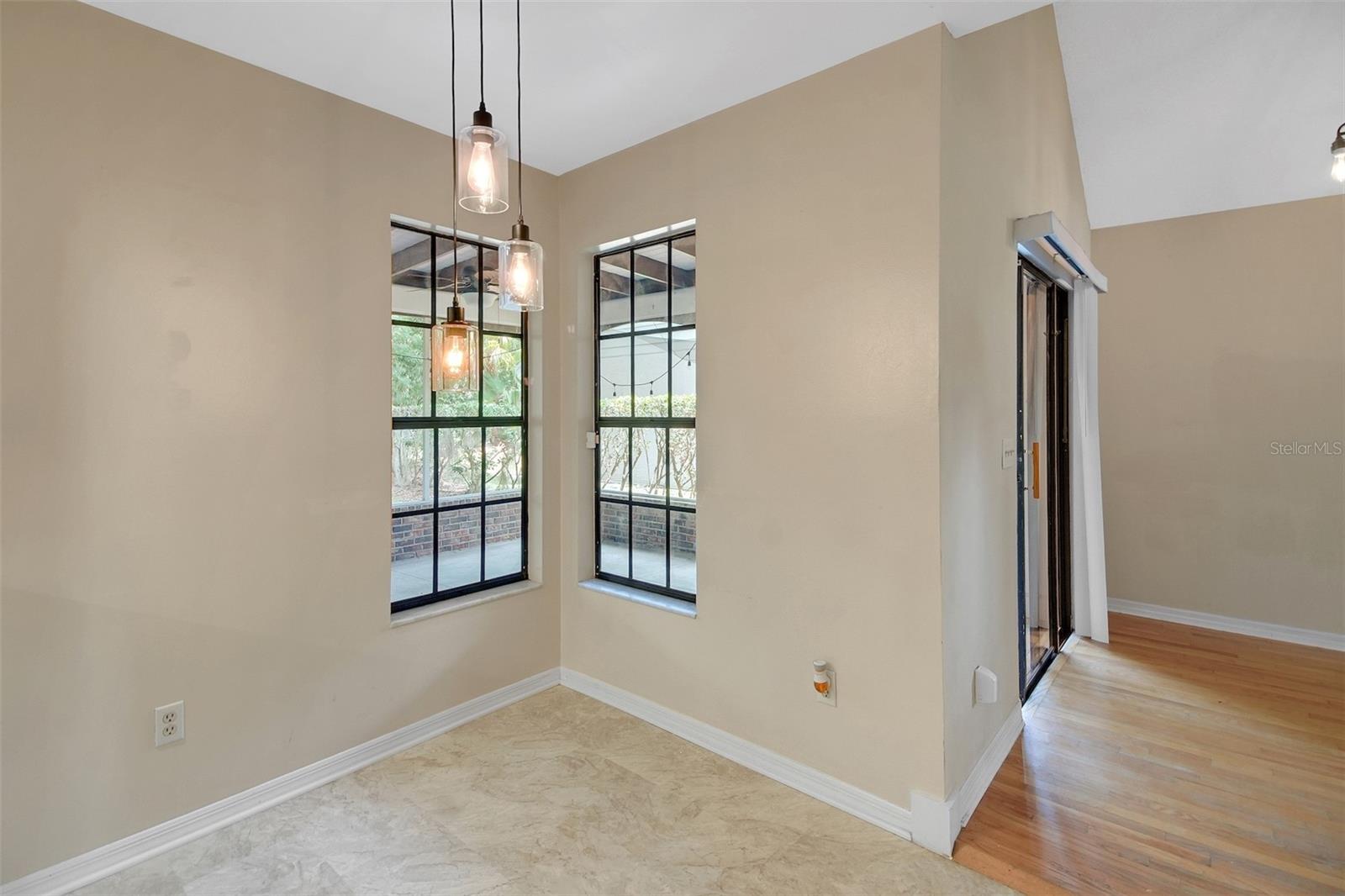 COUNTRY CREEK SOUTHRIDGE AT - Residential