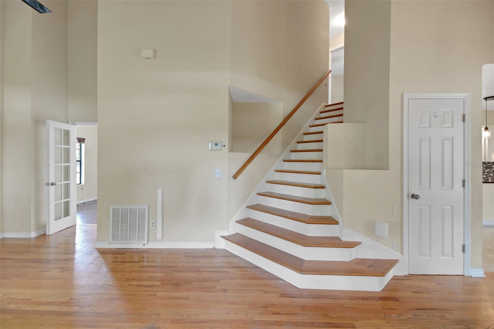 COUNTRY CREEK SOUTHRIDGE AT - Residential