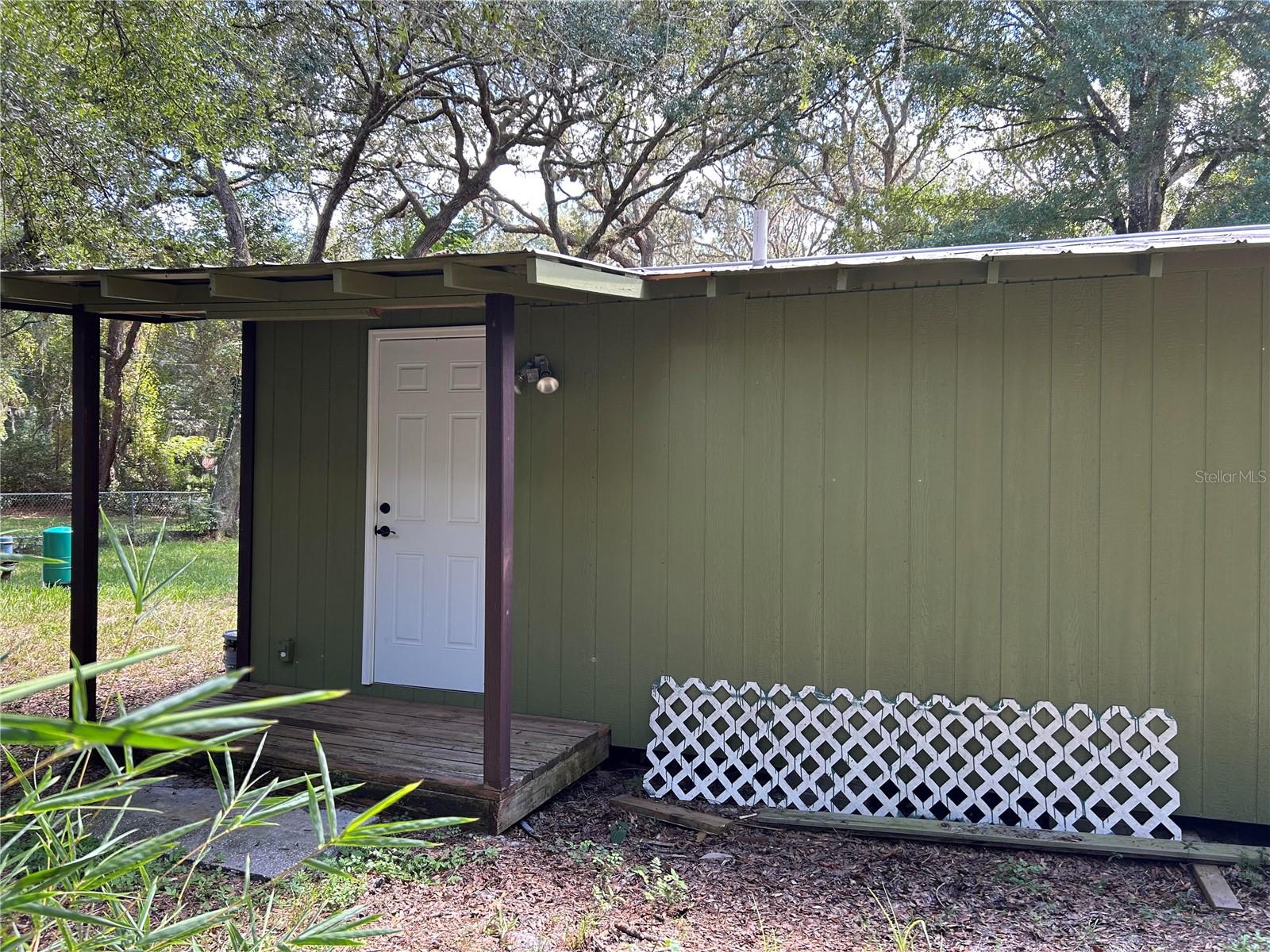 NO SUBDIVISION - Residential