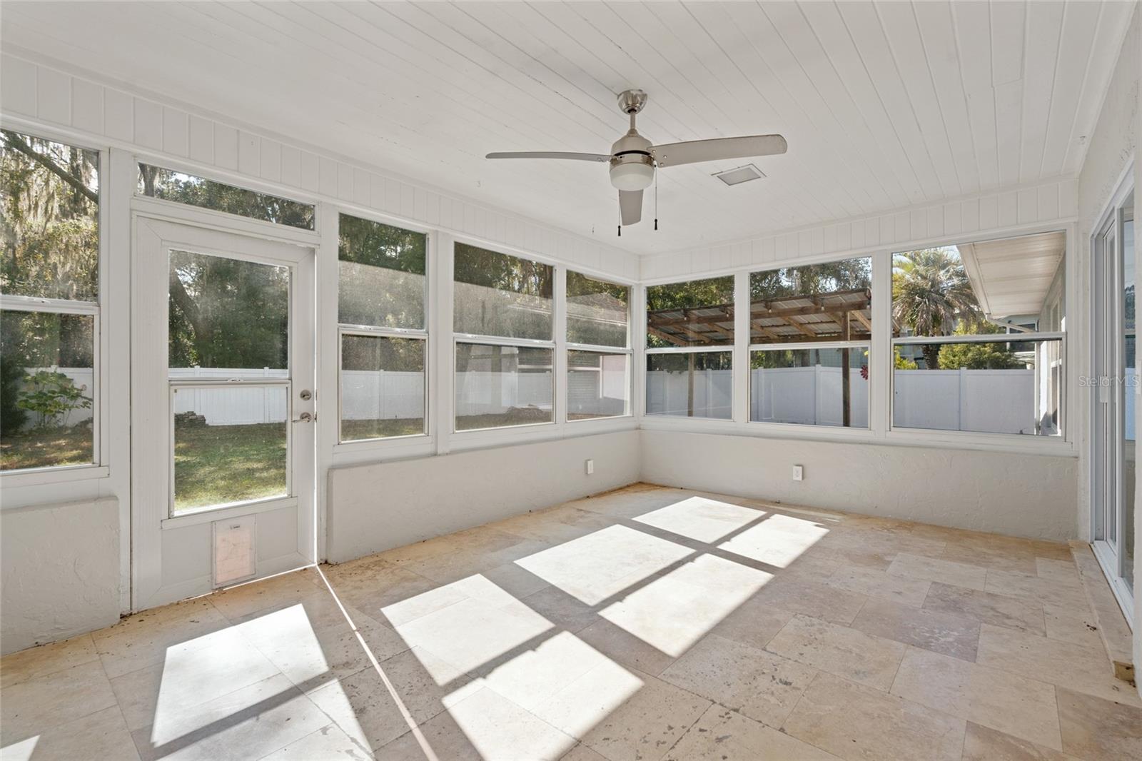 VILLAGE PICARDY - Residential