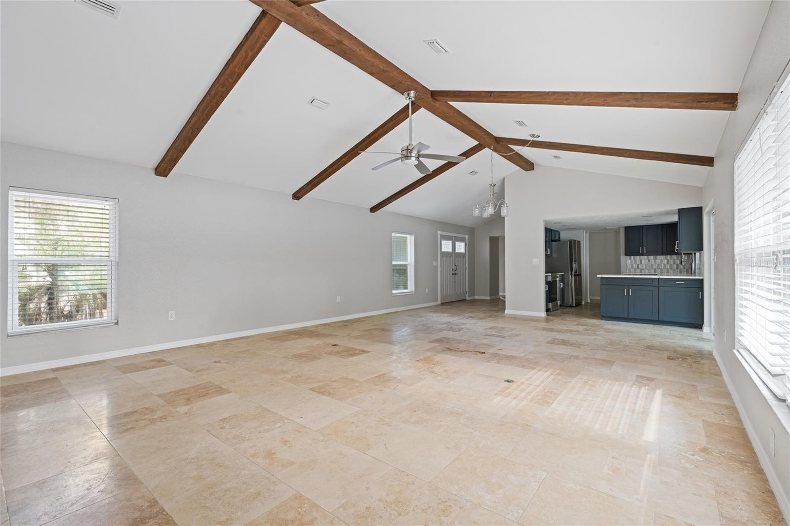 VILLAGE PICARDY - Residential