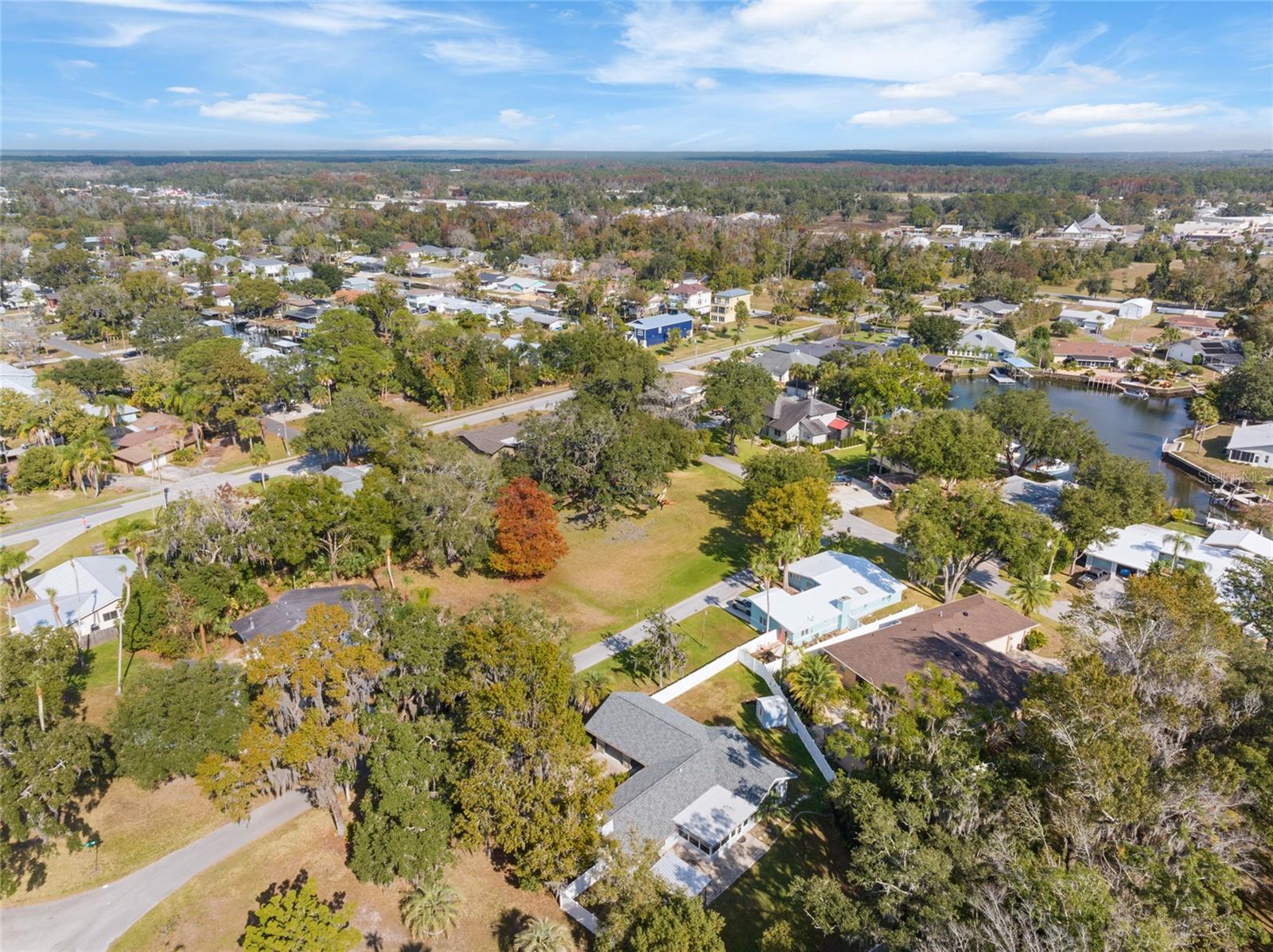 VILLAGE PICARDY - Residential