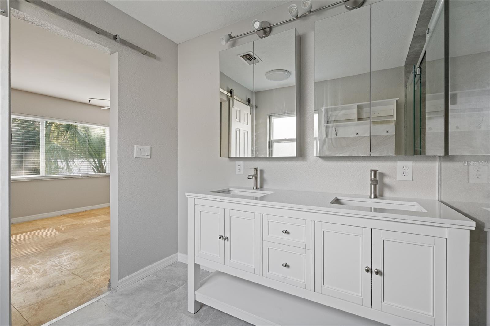 VILLAGE PICARDY - Residential