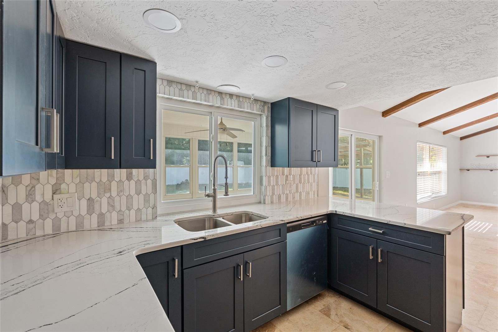 VILLAGE PICARDY - Residential