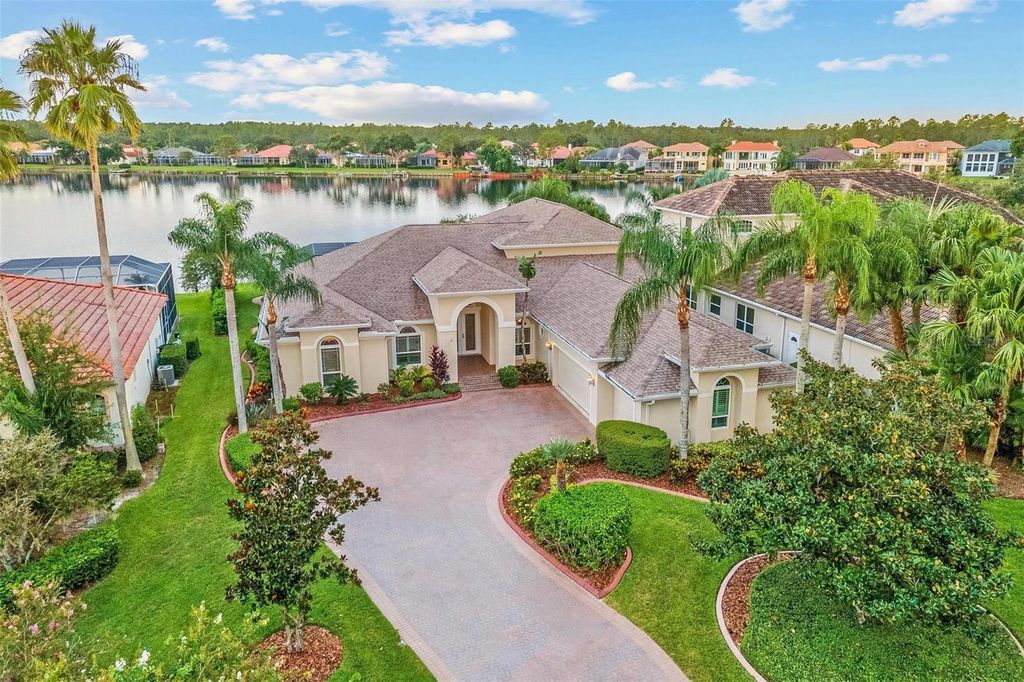 Photo of 10521 Bermuda Isle Drive, Tampa, FL 33647 (MLS # TB8420964)