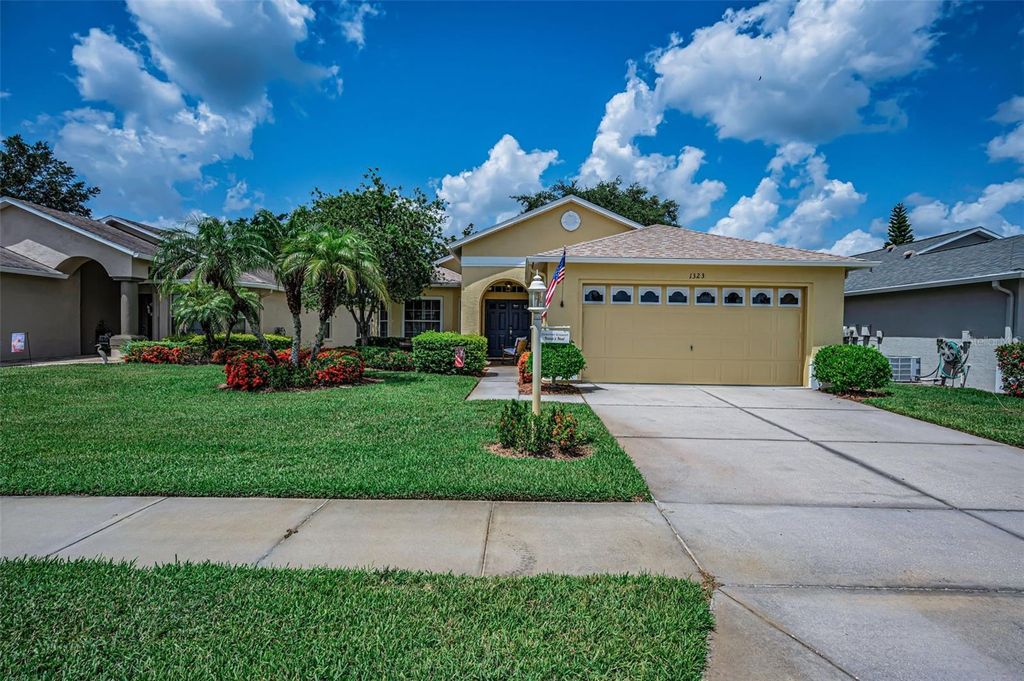 Photo of 1323 Winding Willow Drive, Trinity, FL 34655 (MLS # W7887574)
