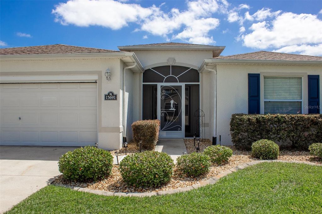 Photo of 15691 SW 11th Court Road, Ocala, FL 34473 (MLS # OM720911)