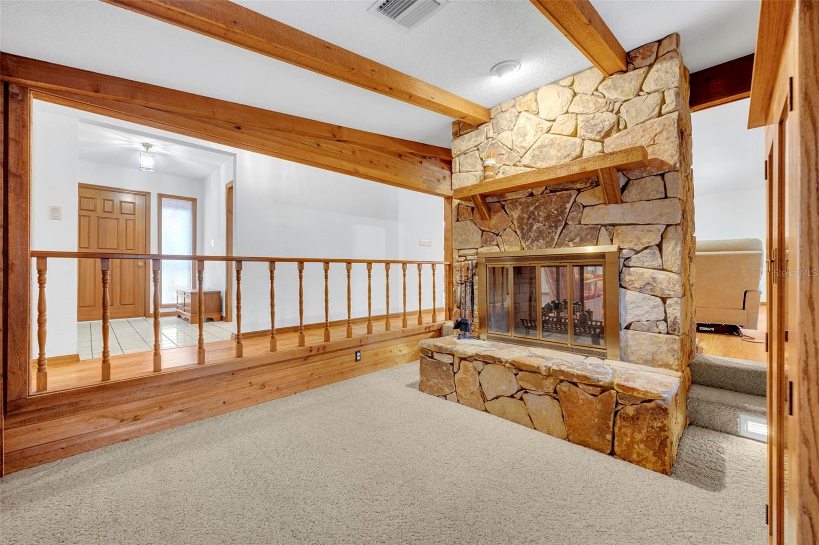 SHADOW LAKE WOODS - Residential