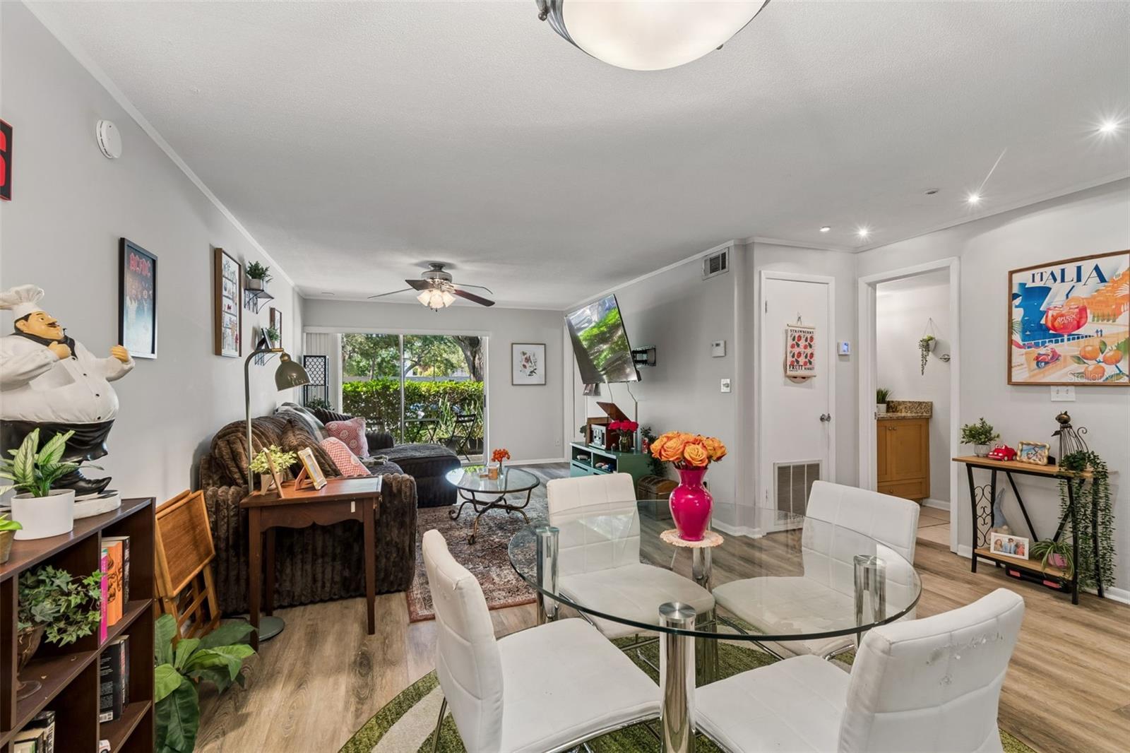 3325 BAYSHORE BOULEVARD D14