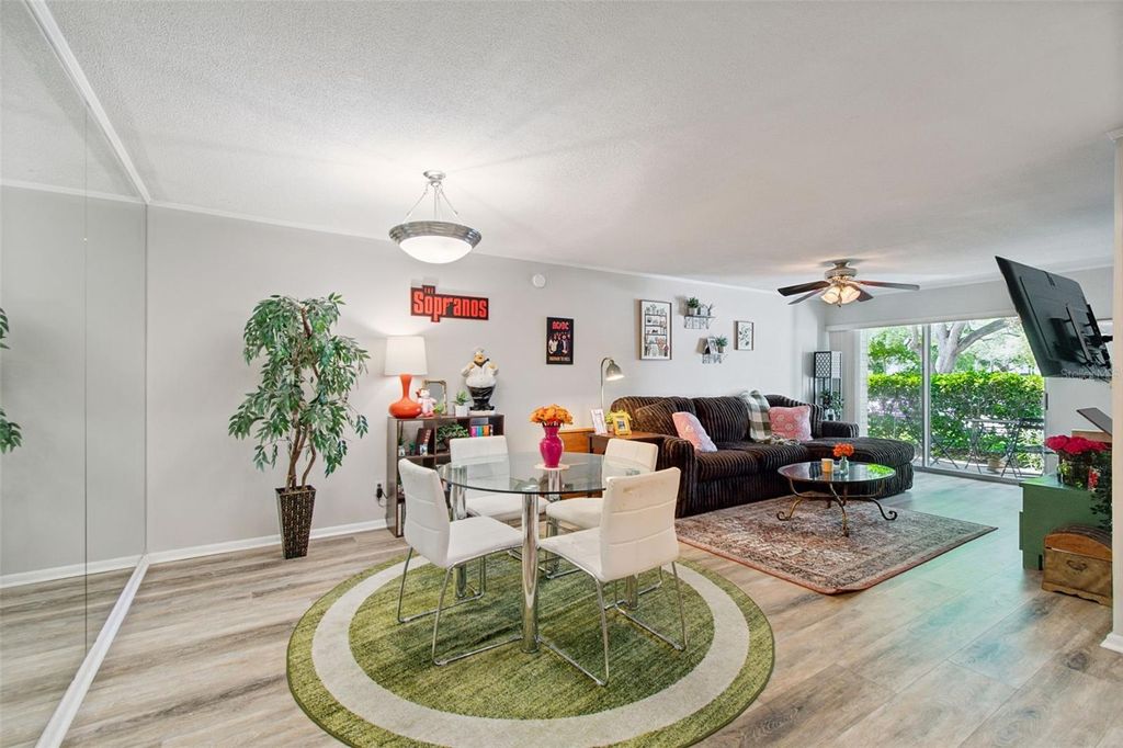 Photo of 3325 Bayshore Boulevard #D14, Tampa, FL 33629 (MLS # TB8502198)