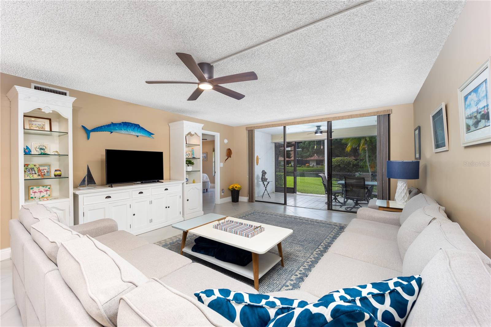 3100 SE PRUITT ROAD B102