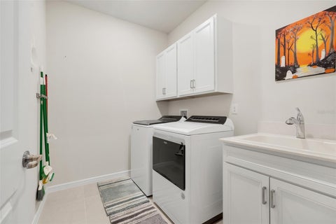 Tiny photo for 4540 Gliding Wave Street, Winter Garden, FL 34787 (MLS # O6442258)