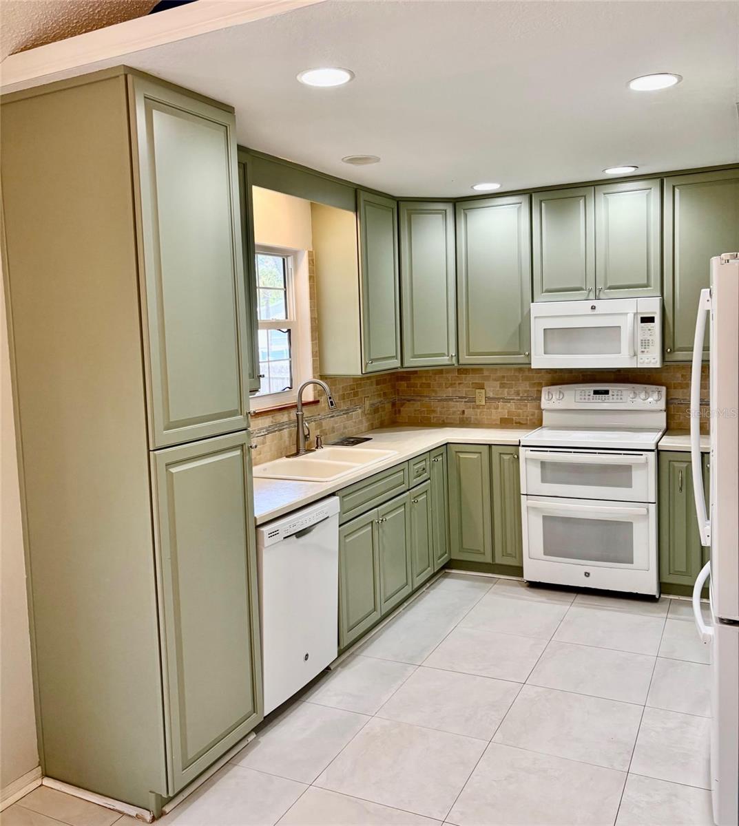 FLORIDA SHORES 01 - Residential