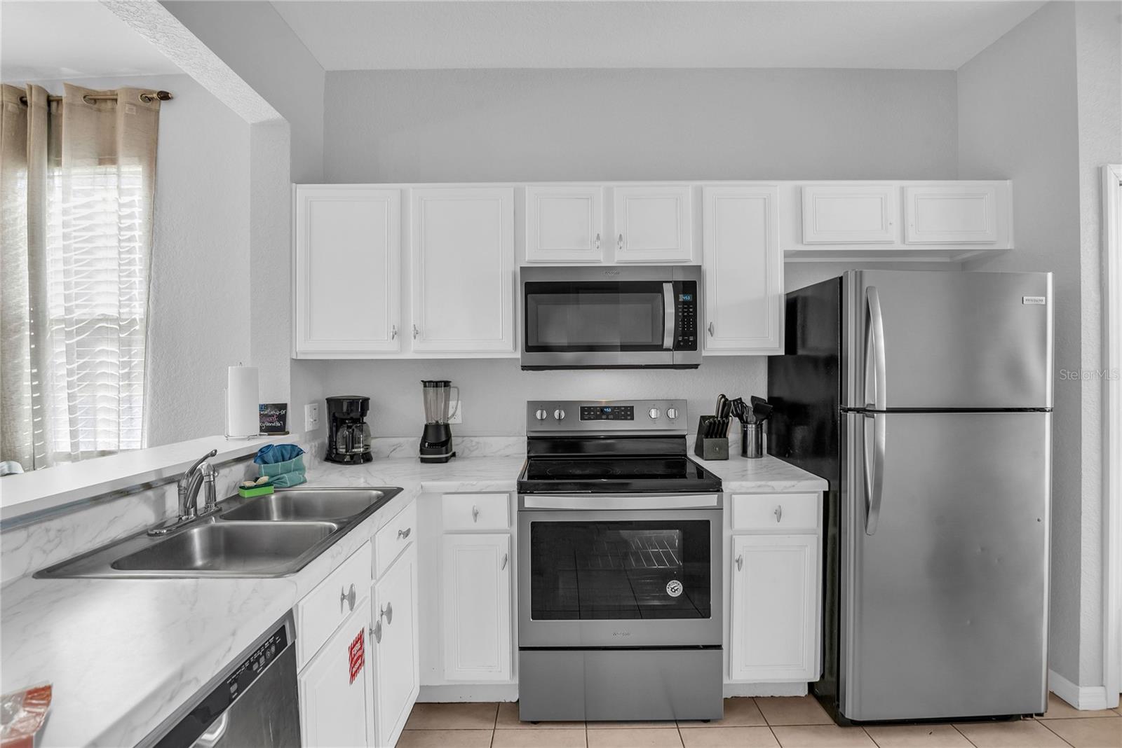 REGAL PALMS AT HIGHLAND RESERVE - Residential