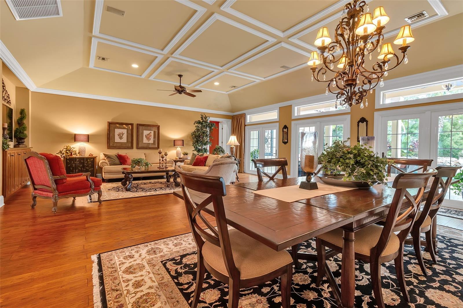 THE OAKS BAYSIDE - Residential