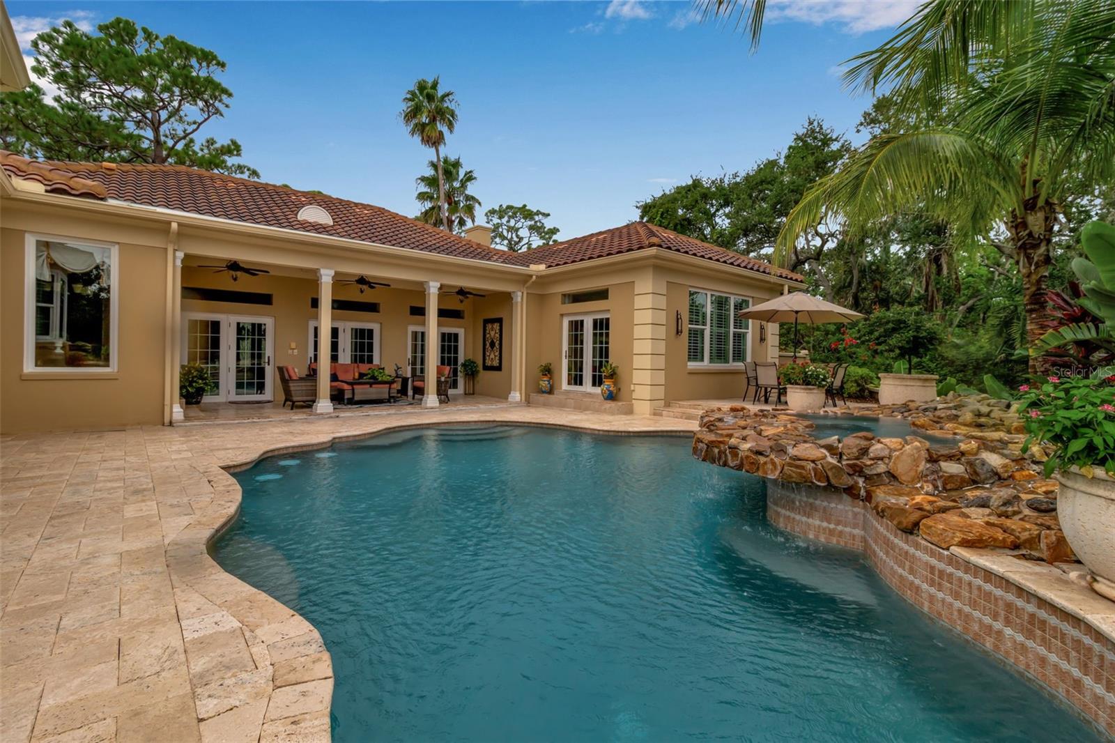 THE OAKS BAYSIDE - Residential