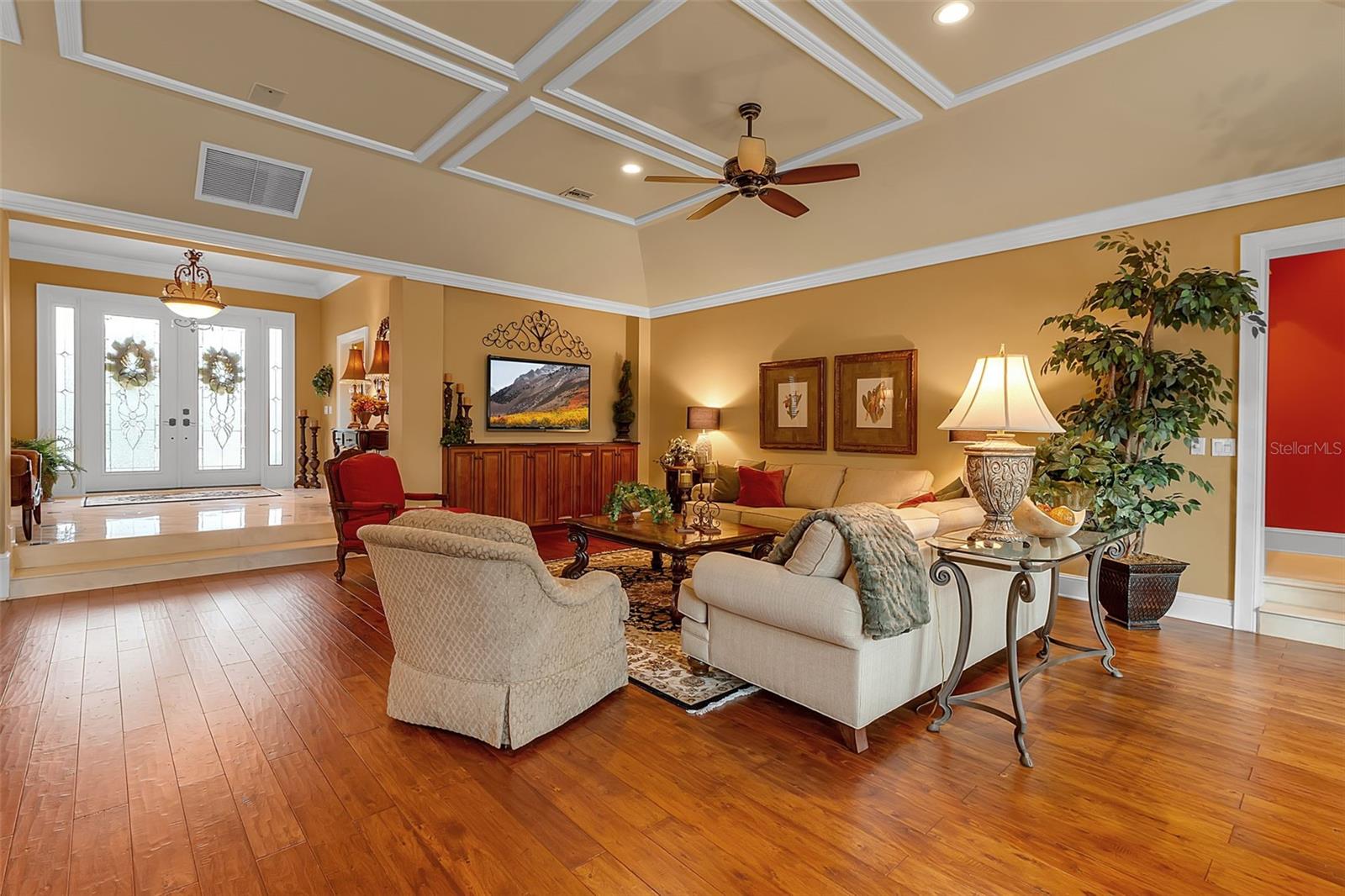 THE OAKS BAYSIDE - Residential