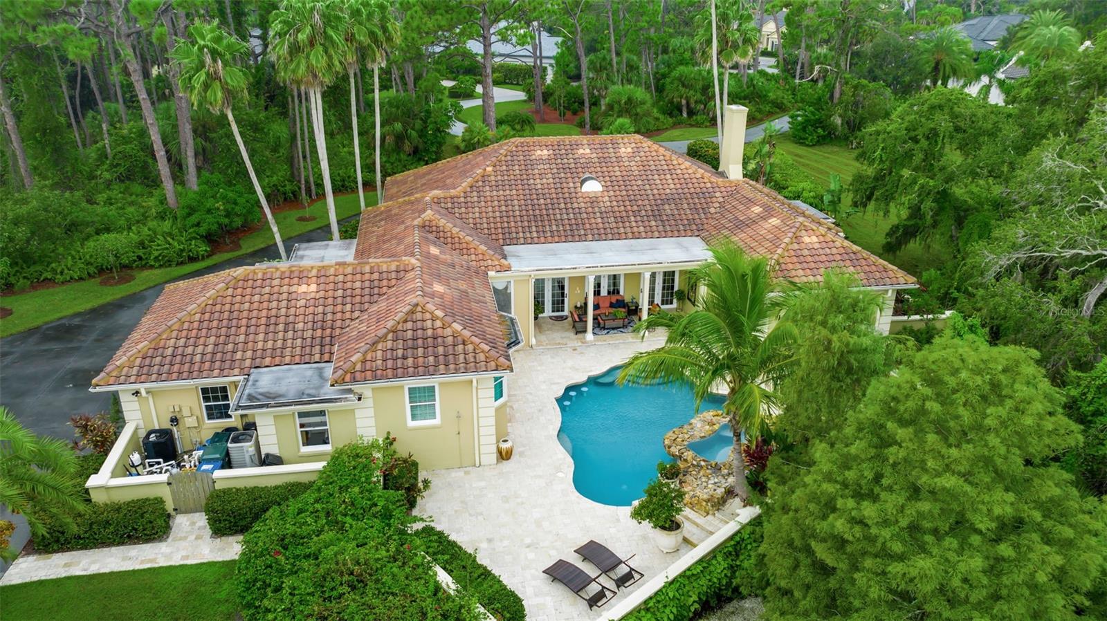 THE OAKS BAYSIDE - Residential