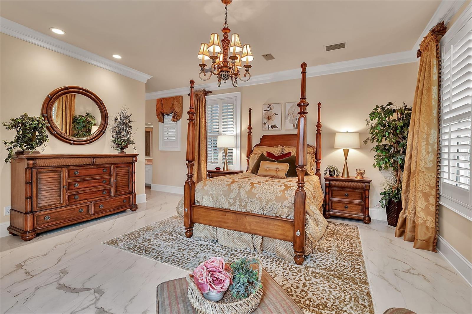 THE OAKS BAYSIDE - Residential