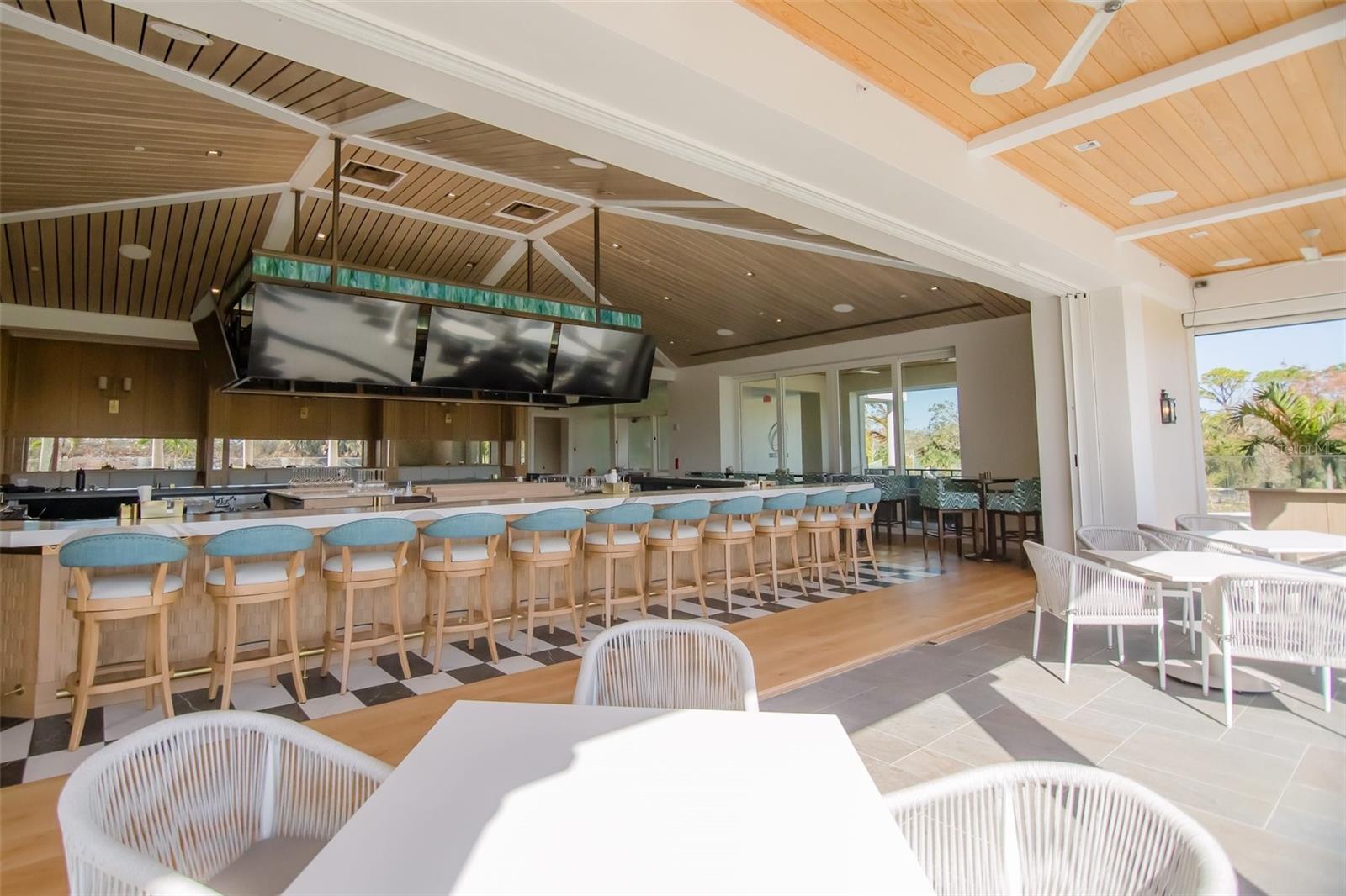THE OAKS BAYSIDE - Residential