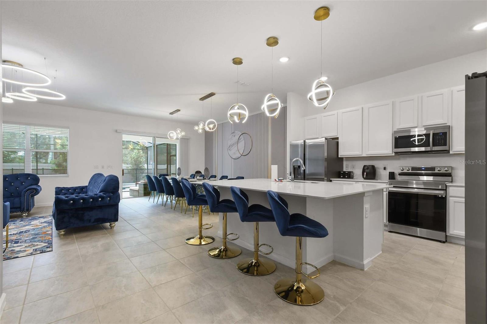 294 MARCELLO BOULEVARD