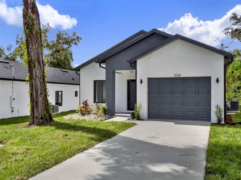 A home in APOPKA