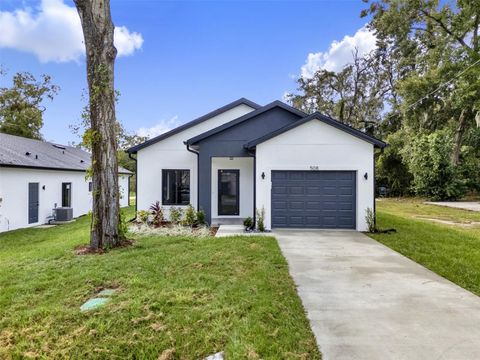 A home in APOPKA