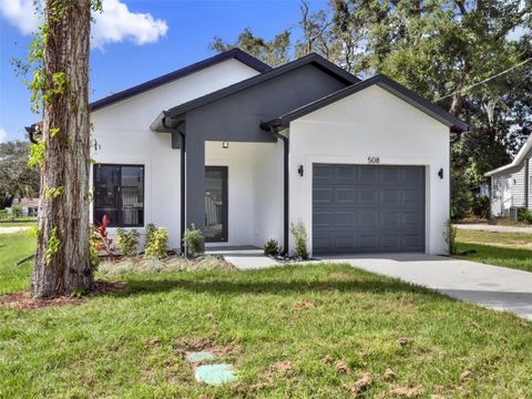 A home in APOPKA