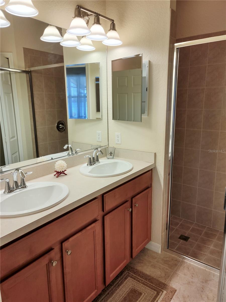 STONEYBROOK AT VENICE - Residential Lease
