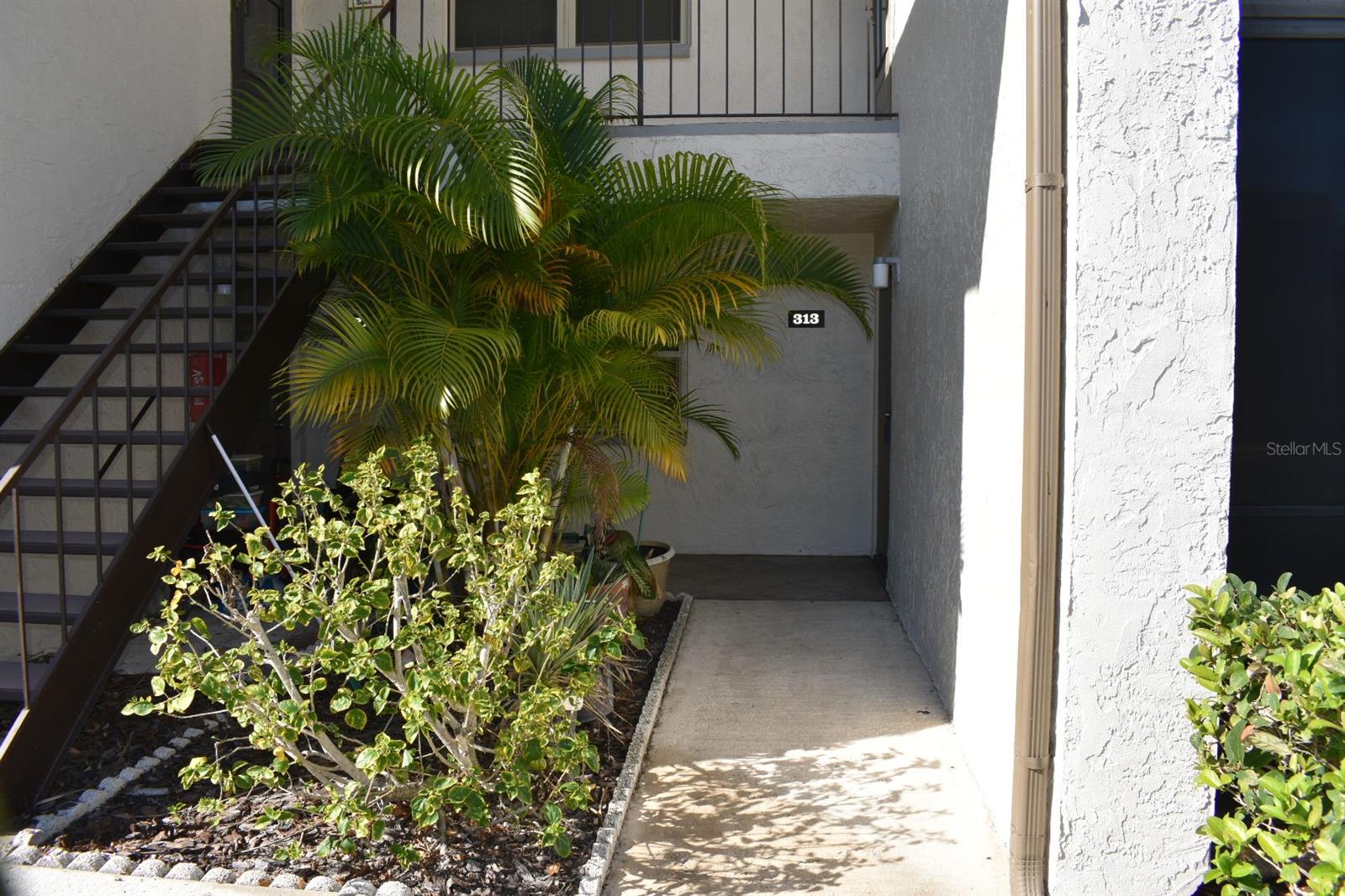 BOULEVARD CLUB THE CONDO - Residential