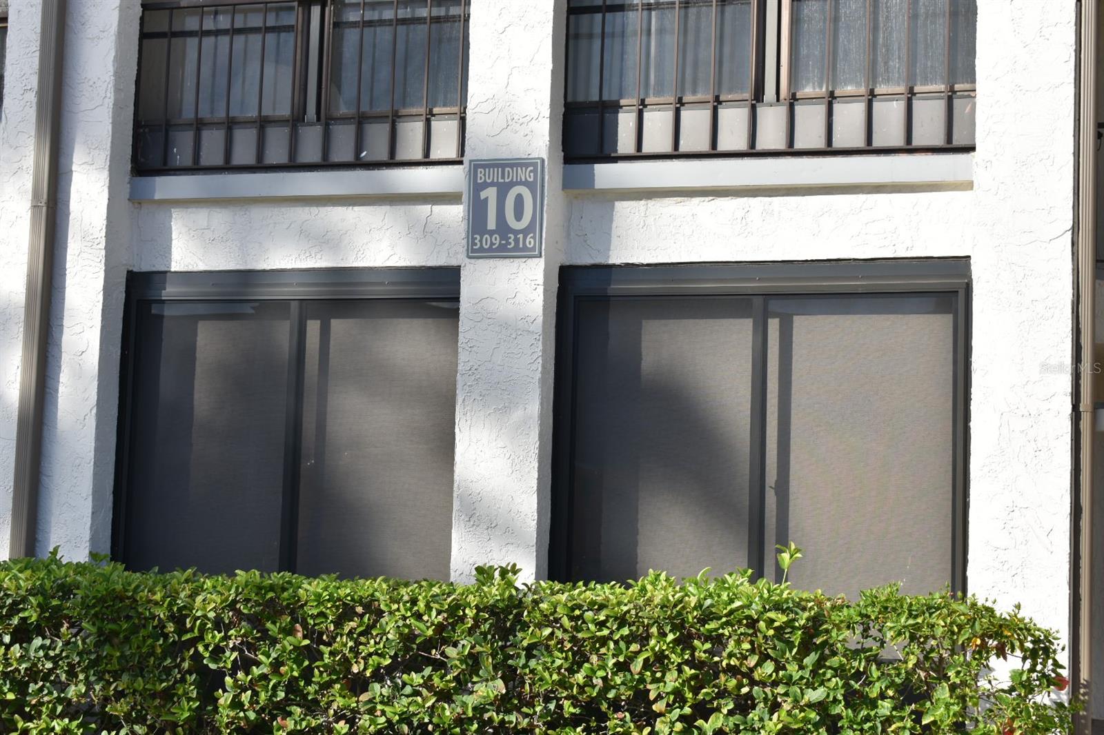 BOULEVARD CLUB THE CONDO - Residential