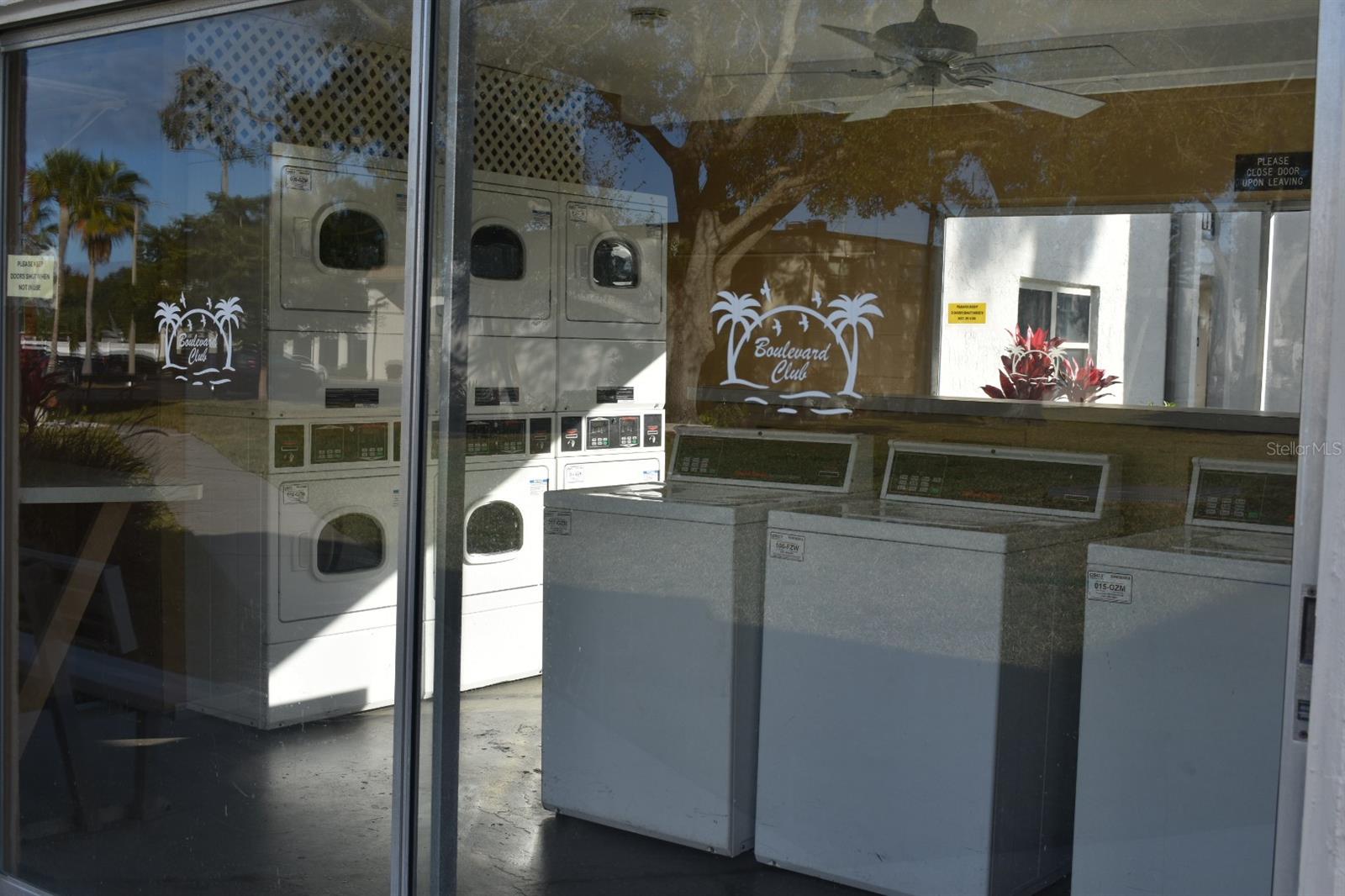 BOULEVARD CLUB THE CONDO - Residential