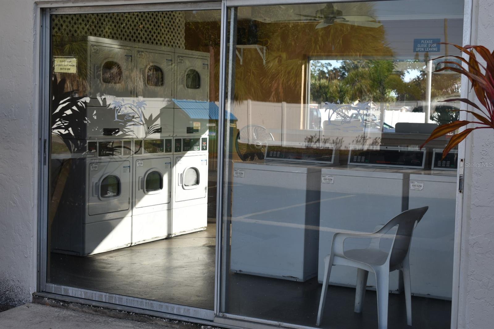 BOULEVARD CLUB THE CONDO - Residential