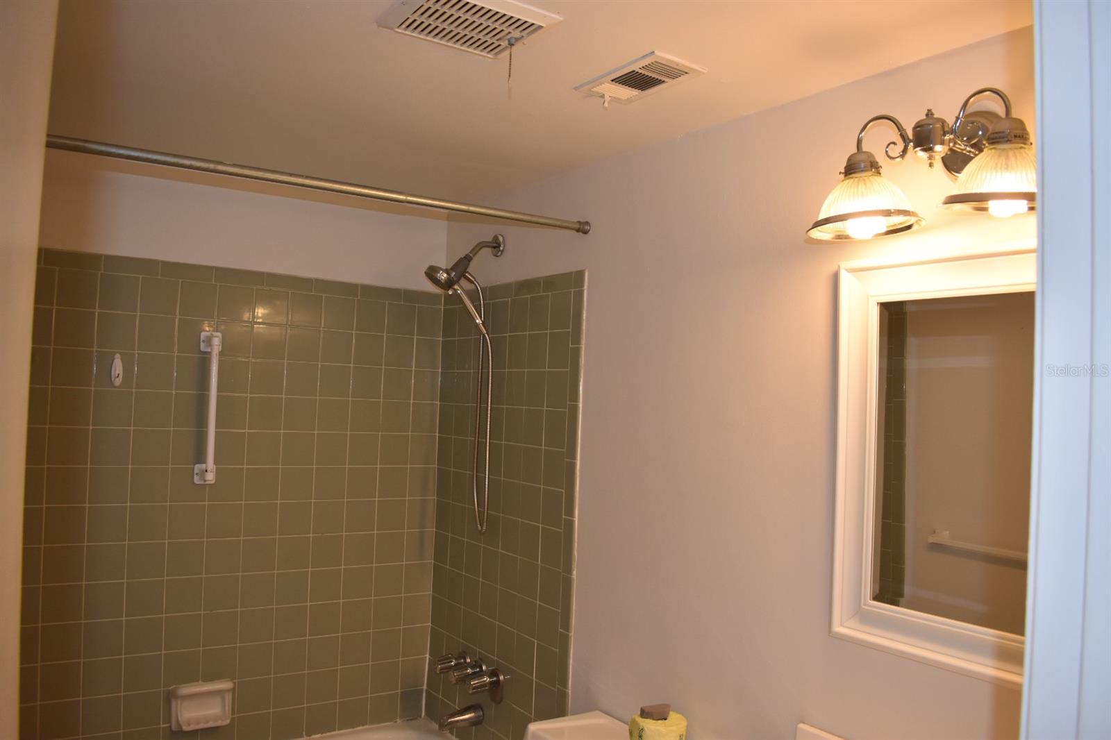 BOULEVARD CLUB THE CONDO - Residential