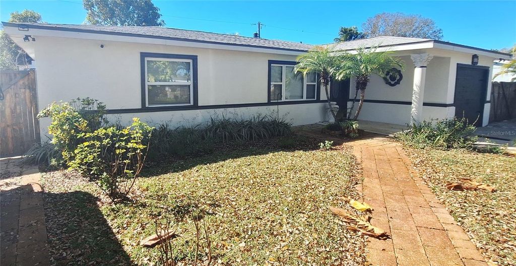 Photo of 5950 49th Avenue N, Kenneth City, FL 33709 (MLS # TB8461231)