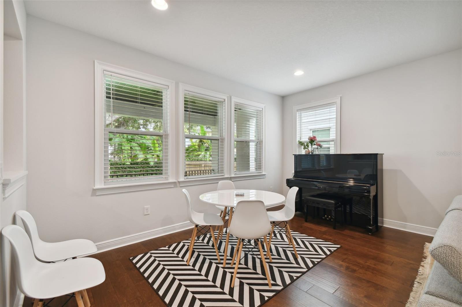 BROBSTON FENDIG & CO 'S HALFWA - Residential Lease