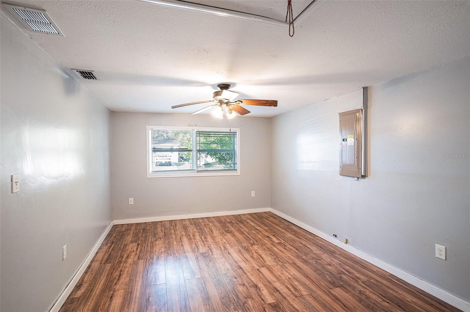 SHAMROCK HEIGHTS - Residential