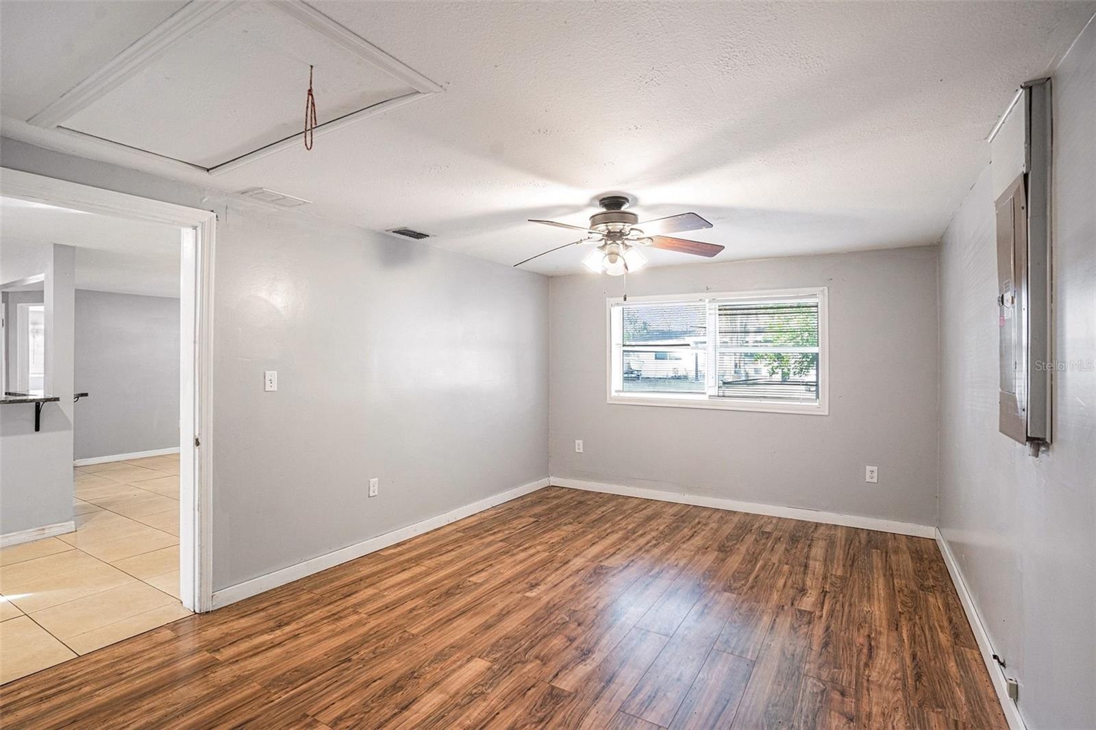 SHAMROCK HEIGHTS - Residential