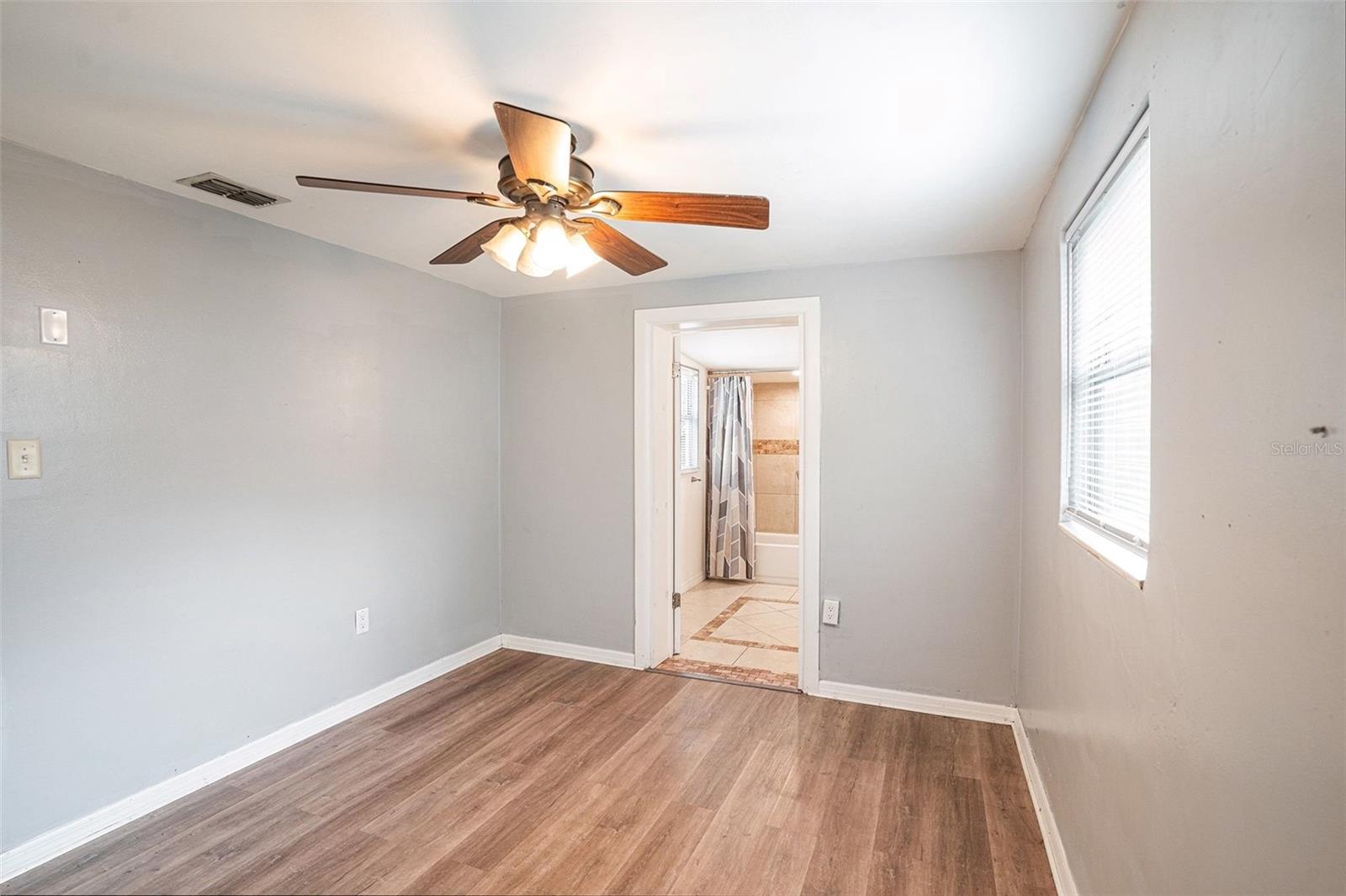 SHAMROCK HEIGHTS - Residential