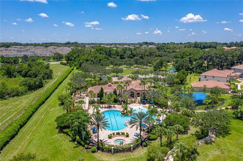 A home in LAKELAND