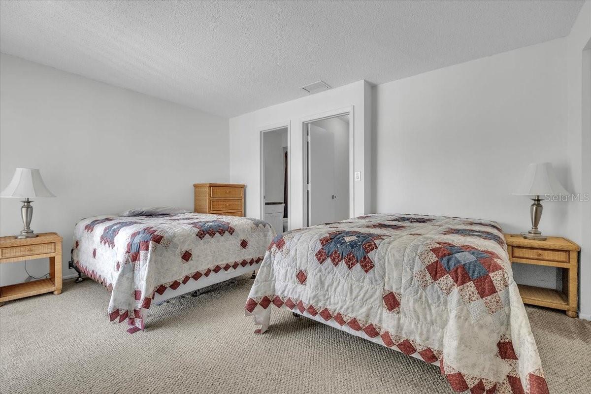 LOCHMOOR - Residential