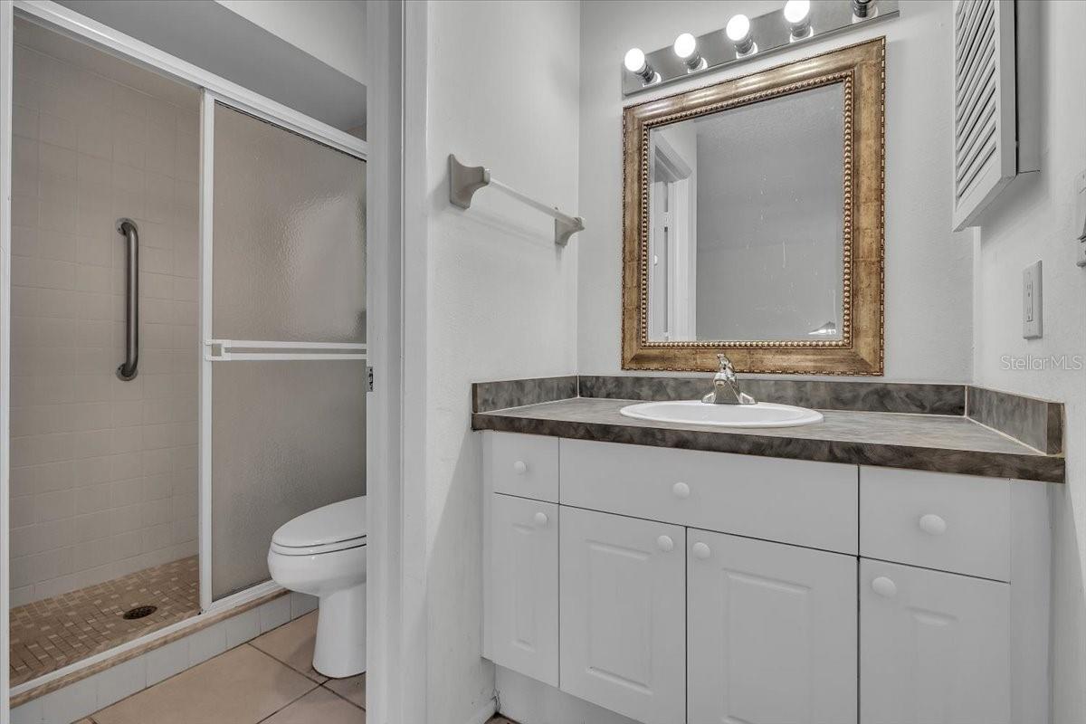 LOCHMOOR - Residential