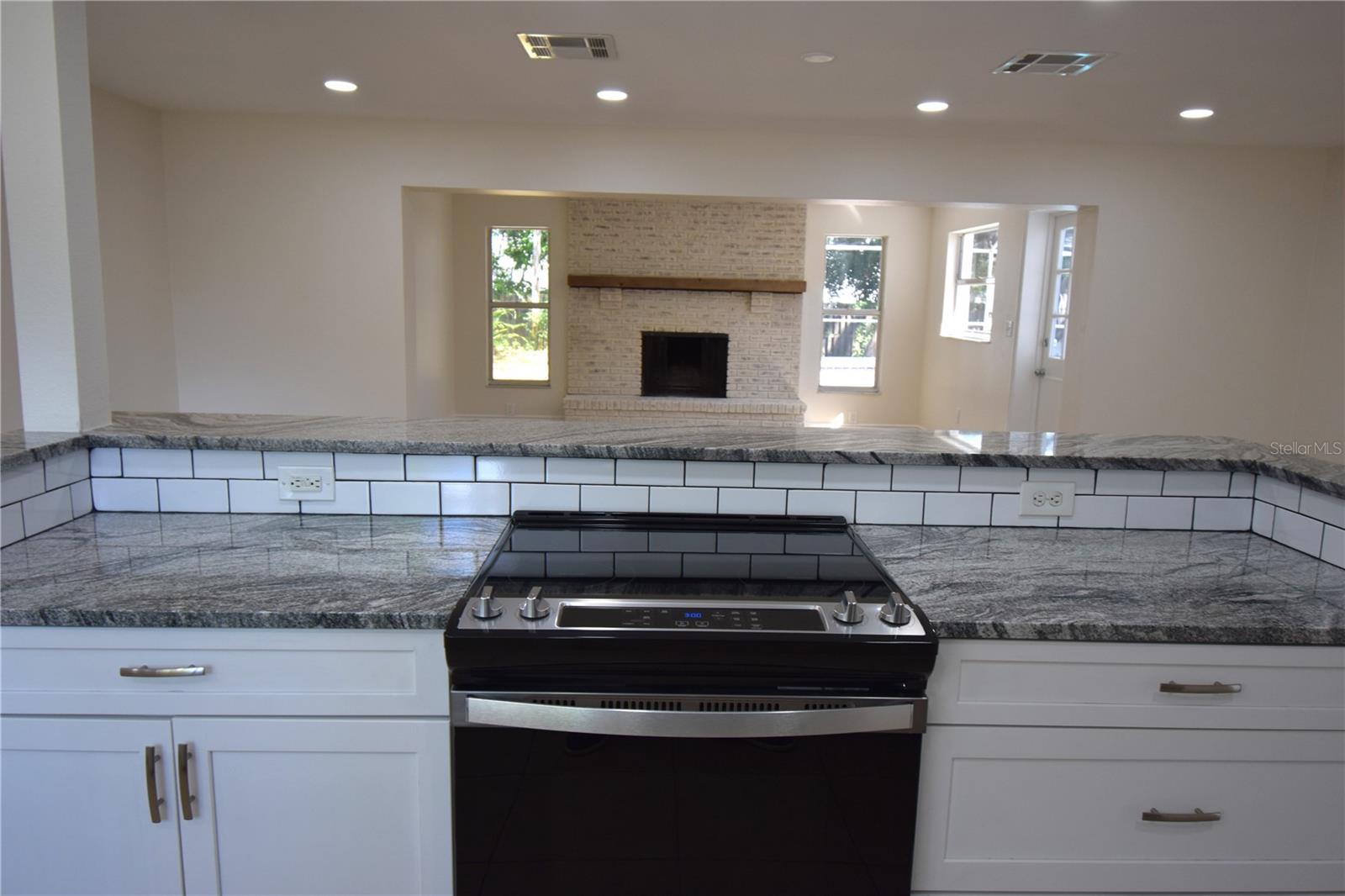 INDIAN ROCKS HIGHLANDS - Residential