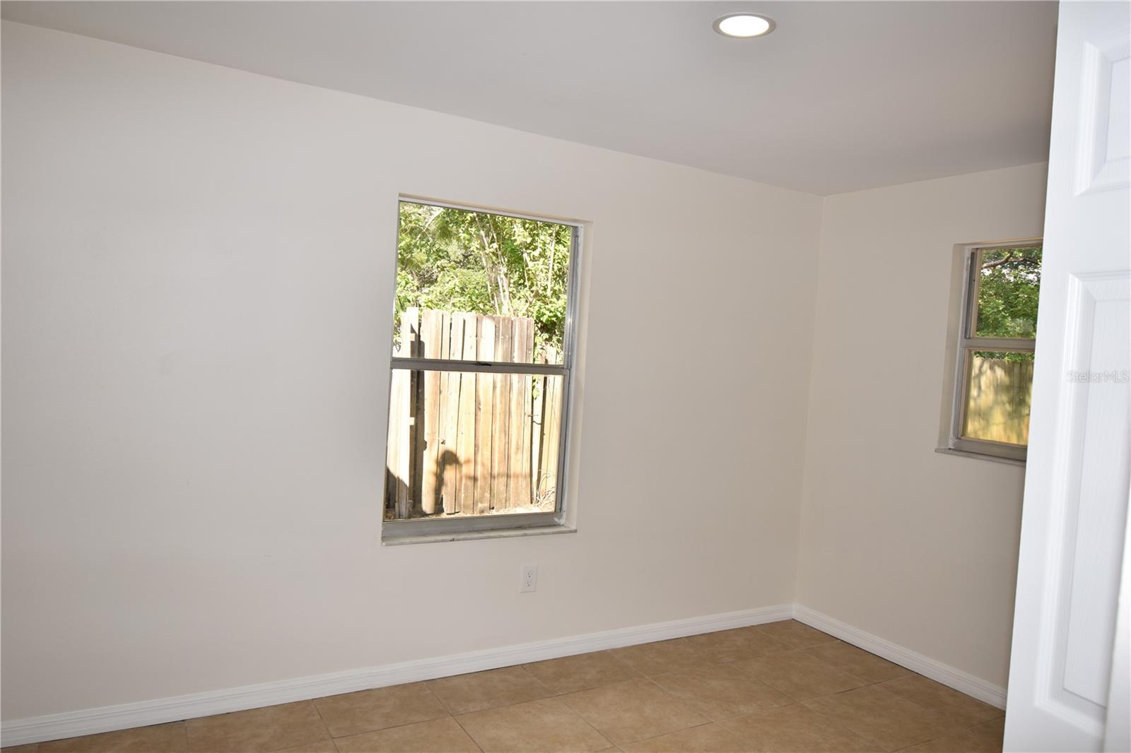 INDIAN ROCKS HIGHLANDS - Residential