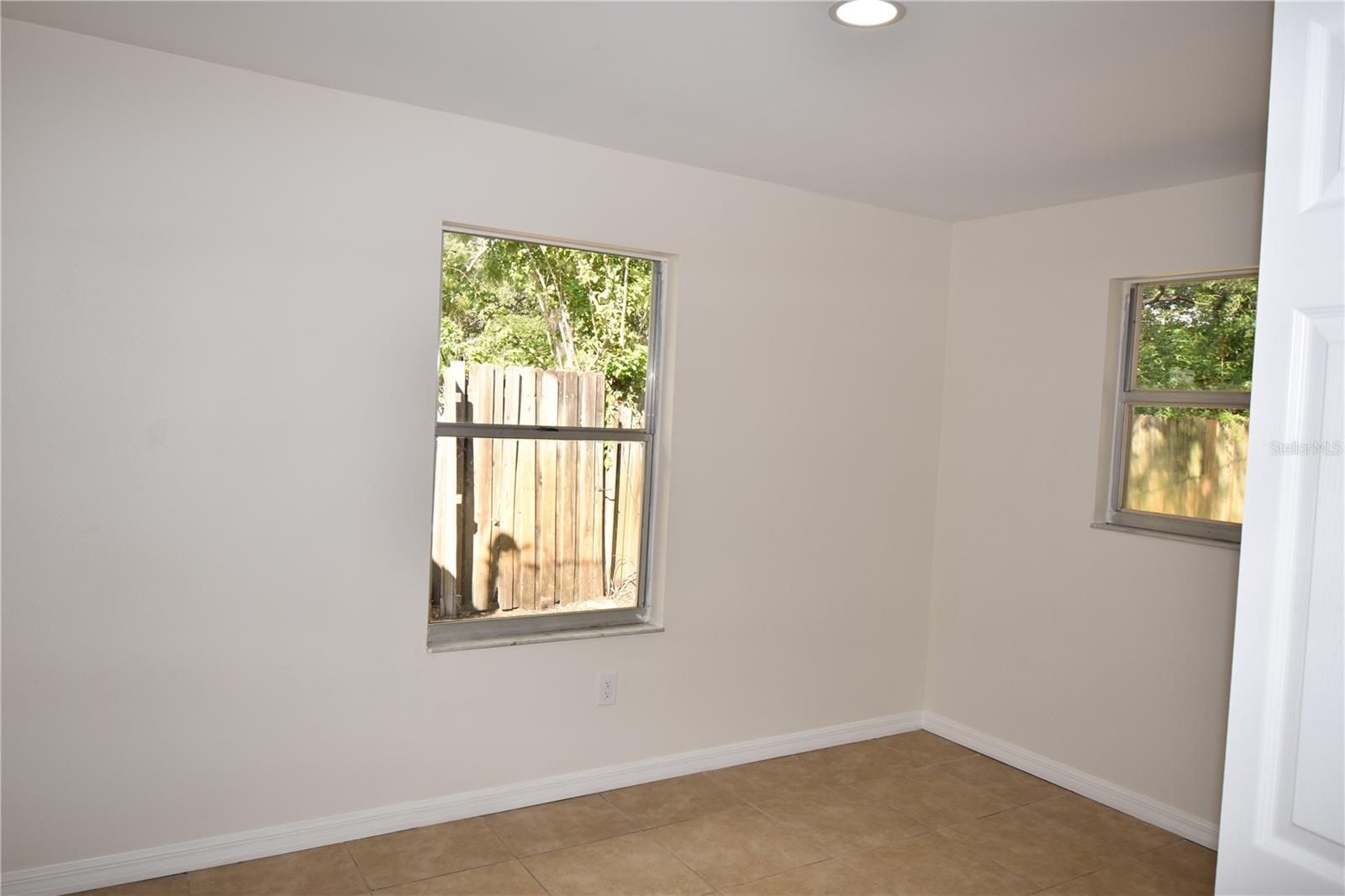 INDIAN ROCKS HIGHLANDS - Residential